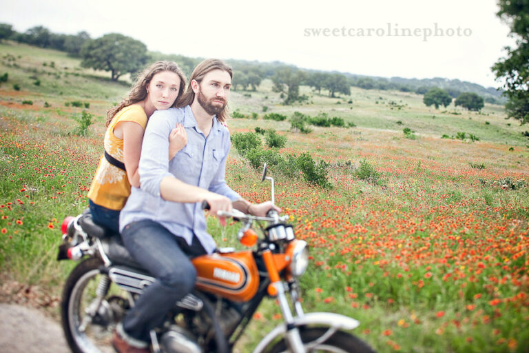 Sweet And Colorful Vintage Picnic Engagement Shoot