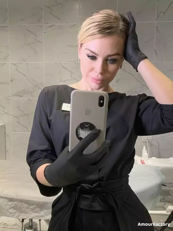 Anastasiya Profile image 4