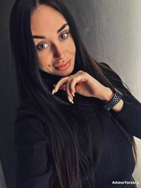 Elizaveta Profile image 3