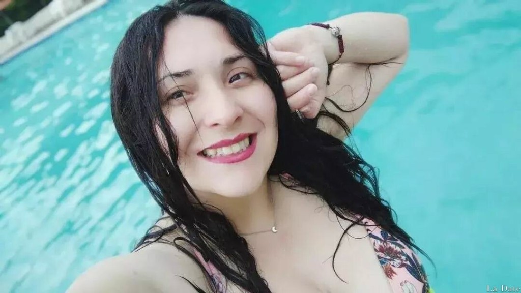 Karen Profile image 5