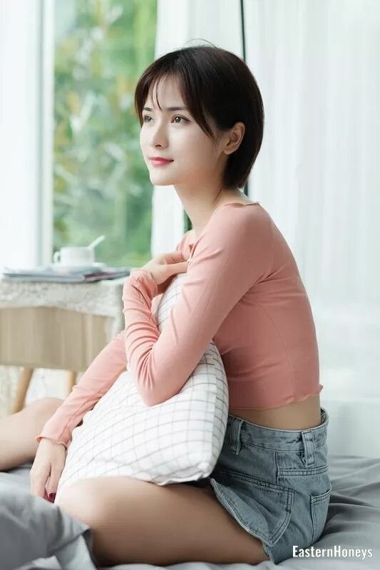 Xiaohong Profile image 4