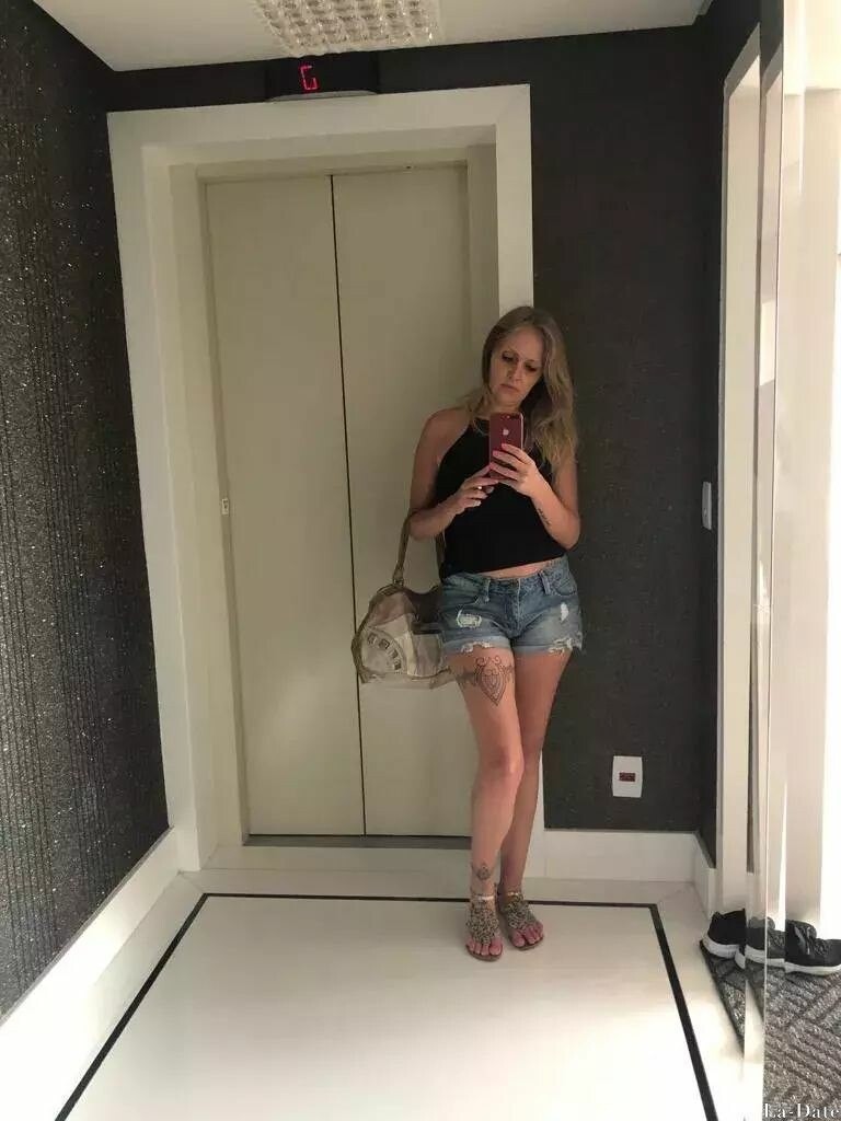 Fabiola Profile image 1