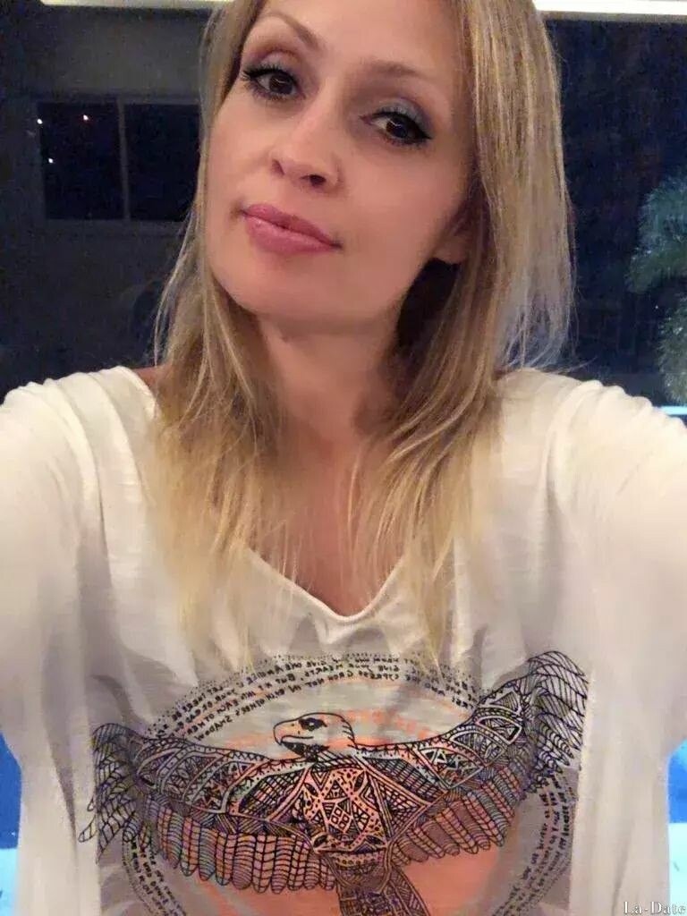 Fabiola Profile image 3