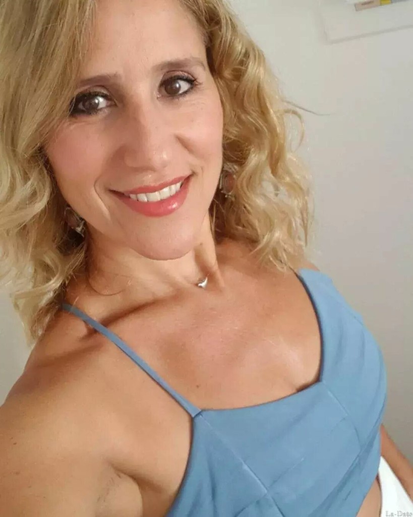 Sinay Profile image 3