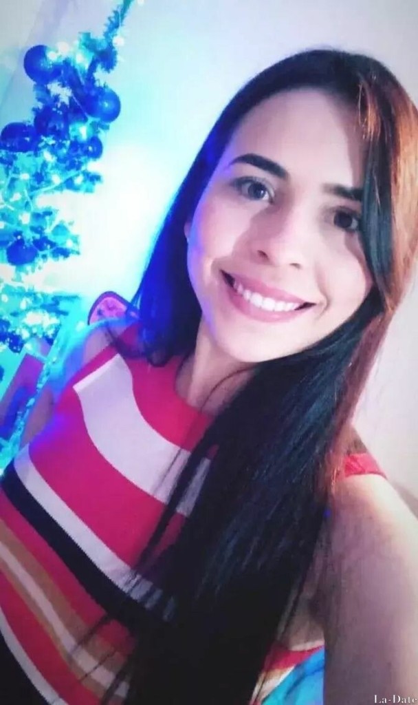 Deivilyn Profile image 2