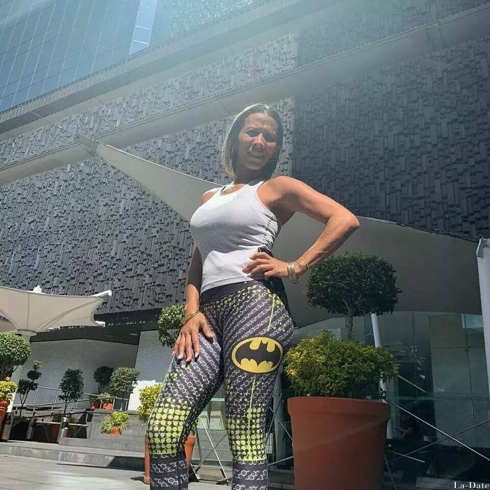 Roxana Profile image 6