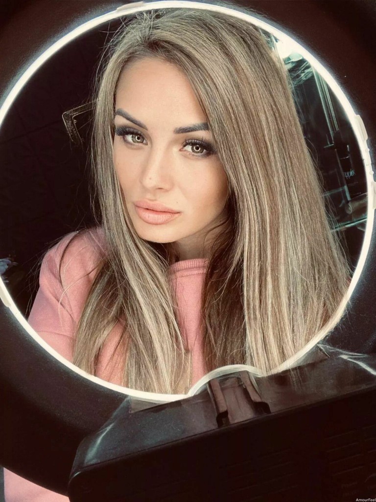 Samanta Aurora Profile image 4