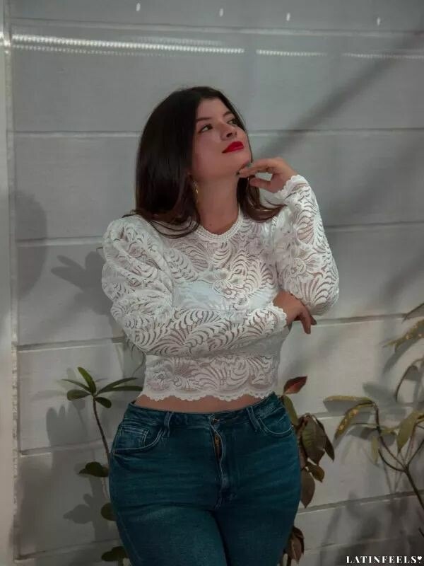 Stefania Profile image 1