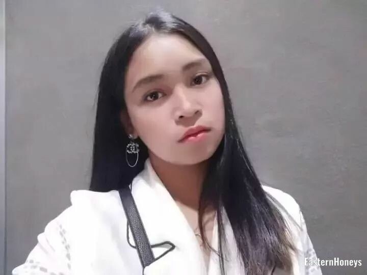 Jintana Profile image 3