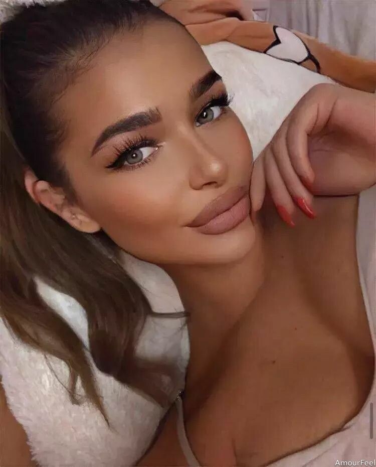 Pamela Bozhkova Profile image 5