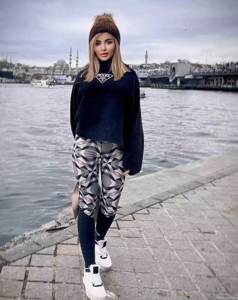 Zhivka Profile image 2