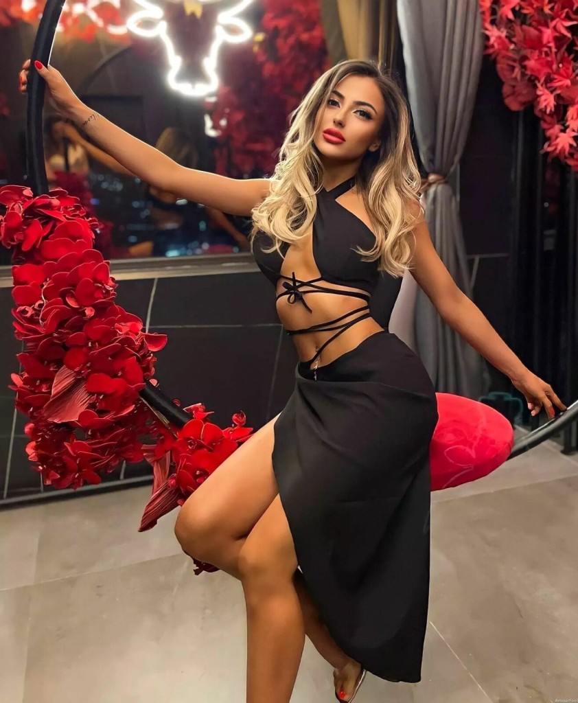 Kristina Profile image 5