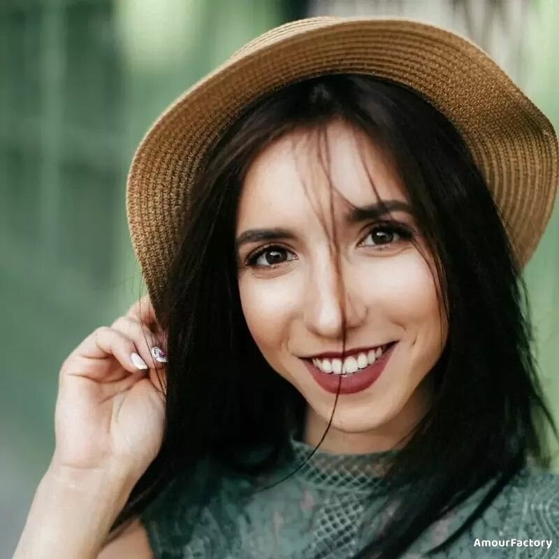 Katsiaryna Profile image 2