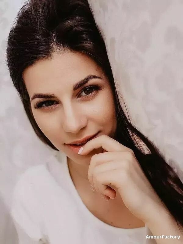 Irina Profile image 1